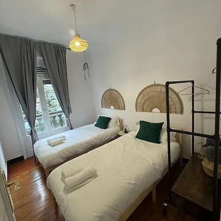 Tu Apartamento En El Centro De Vigo Exterior photo